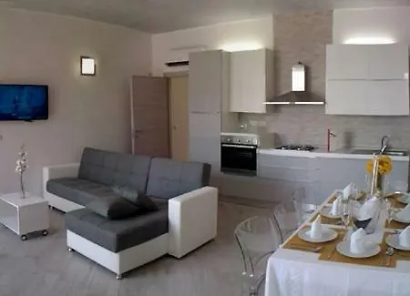 Casa Vacanze Vista Mare Via Villini 6 *