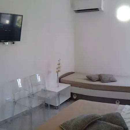 Holiday home Casa Vacanze Vista Mare Via Villini 6 *